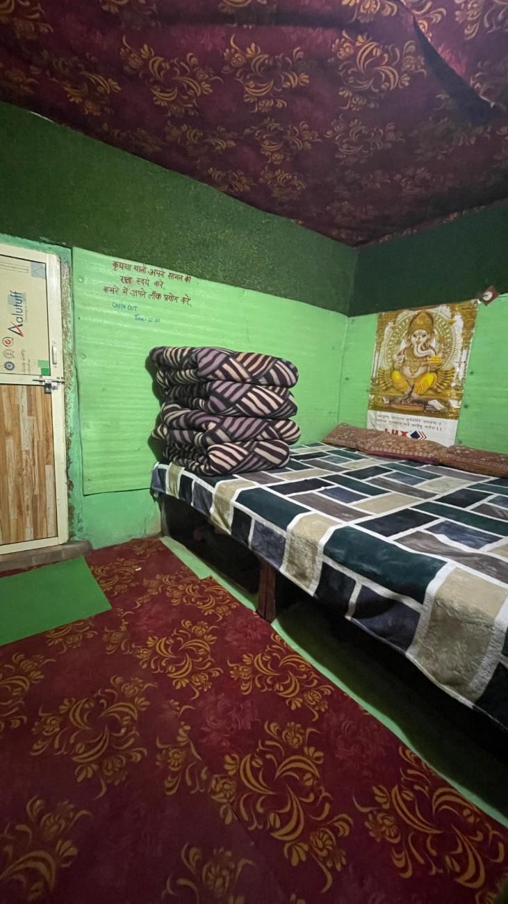 3 Bed Room